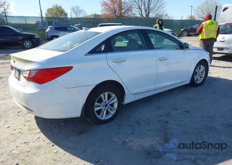 2013 Hyundai Sonata Gls z USA, uszkodzony, nr VIN 5NPEB4AC2DH700160